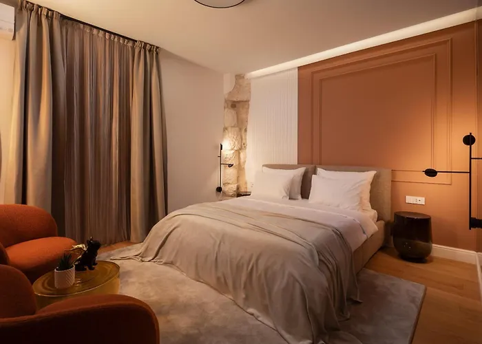 Golden Gate Deluxe Room - Unique Unesco Location